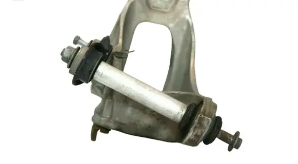 Rear wheel hub