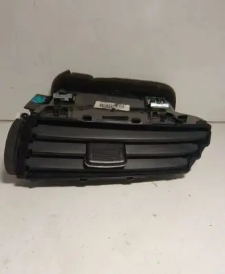 Nissan Qashqai Panel trim 30490054 68750
