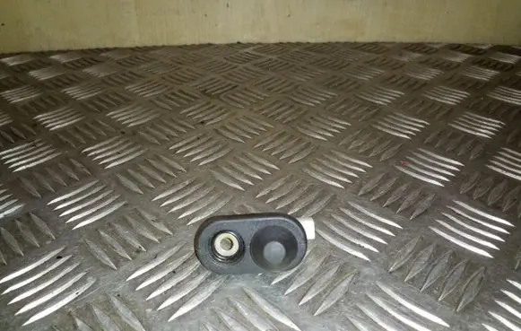 Toyota Corolla Verso E121 Rear door sensor 
