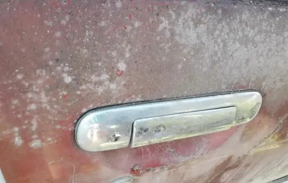 Nissan Almera Front door exterior handle