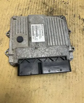 Fiat Doblo Engine control unit/module 51880748 BC0101853B 8JMSH8V6L