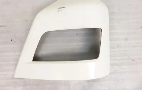 Man TGE 1gen Front bumper corner part panel trim 81416106751