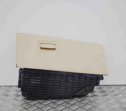 BMW 5 F10 F11 Glove box 9173907