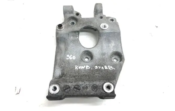 Volvo S60 A/C compressor mount bracket 9646719580