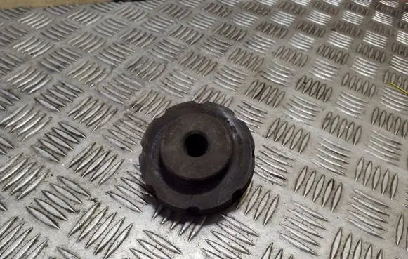 Audi A4 S4 B8 8K Rear coil spring rubber mount 8K0512149