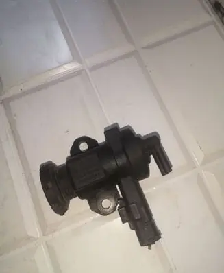 Peugeot 406 Turbo solenoid valve 9635704380 0928400414