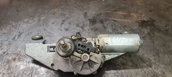 Volvo S40, V40 Rear window wiper motor 0390201529