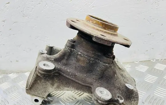 BMW 4 F32 F33 Front wheel hub 19878810 6858312205
