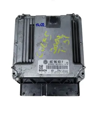 Volkswagen Golf V Engine control unit/module 03C906032P