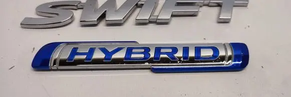 Suzuki Swift II Manufacturers badge/model letters 