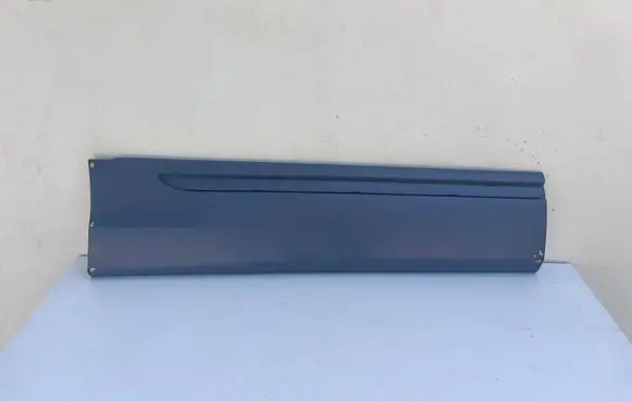 Audi Q8 Front door trim (molding) 4M8853959B