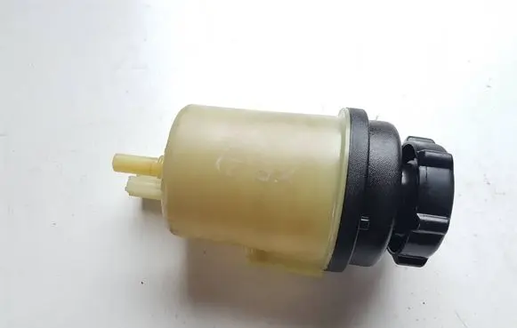 Jaguar XF X250 Power steering fluid tank/reservoir 6G913R700AB D2L4A