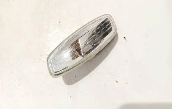 Citroen C4 Grand Picasso Front fender indicator light 37143x10