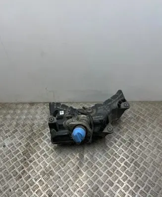 Renault Clio V AdBlue liquid reservoir 237G00279R 172A20527R 2A2019