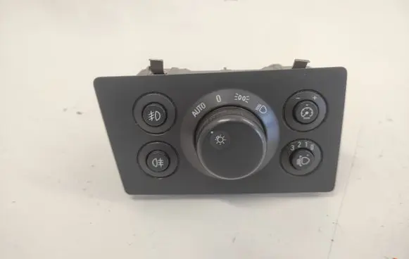 Opel Zafira B Light switch 13205868 04060100