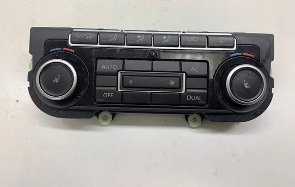 Volkswagen PASSAT B7 Climate control unit 5K0907044EA 5HB00974681
