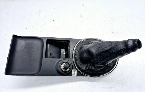 Lexus IS 200-300 Gear lever shifter trim leather/knob 5882153010 5880453010 5880453021