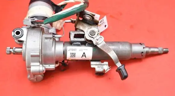 Toyota Yaris Power steering pump JJ301-000740
