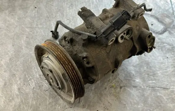 KIA Rio Air conditioning (A/C) compressor (pump) DVE12