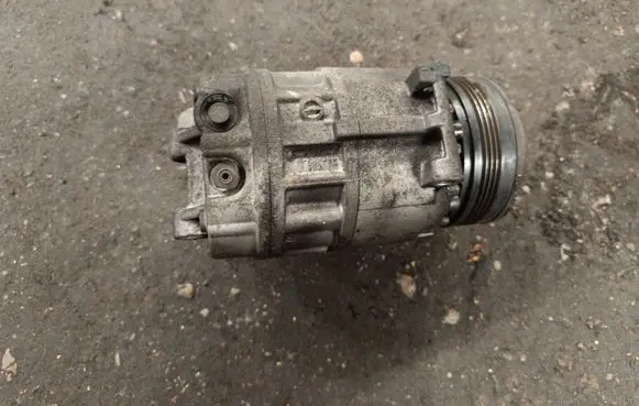BMW X5 E53 Air conditioning (A/C) compressor (pump) 6918000
