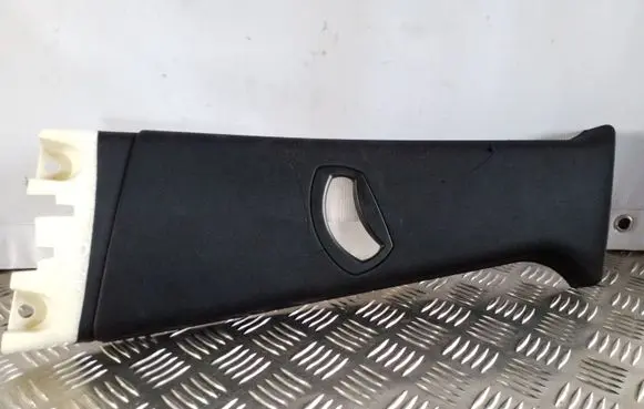 BMW X3 E83 (B) pillar trim (top) 3330445