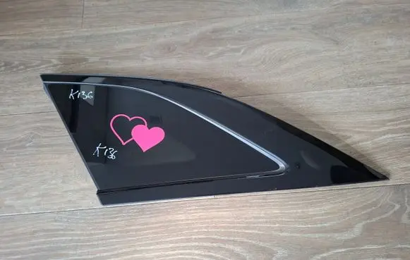 Renault Austral Rear side window 833078532R