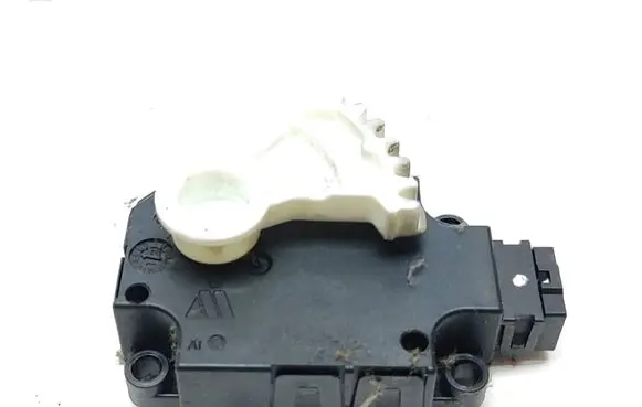 Mercedes-Benz B W246 W242 Windscreen/windshield washer pump 264870606 20120428 CZ1139300856