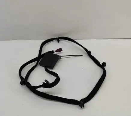 Renault Zoe Aerial antenna amplifier 282B80824R