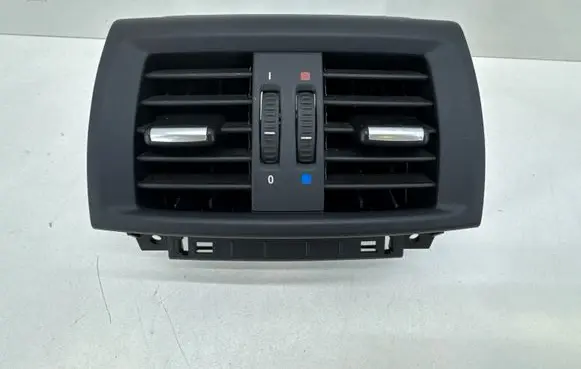 BMW X3 F25 Rear air vent grill 9200888
