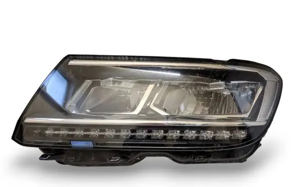 Volkswagen Tiguan Headlight/headlamp 5NB941035D 0301101231