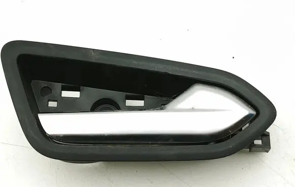 Renault Captur II Front door interior handle 826721378R