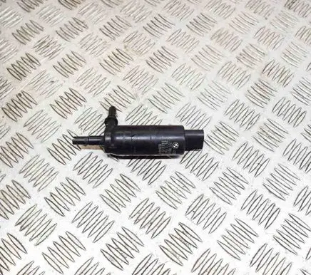 BMW 5 F10 F11 Windscreen/windshield washer pump 7217792 3323525