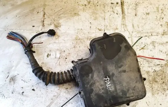 Volkswagen PASSAT B5.5 Fuse box set