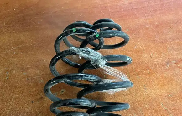 Skoda Superb B5 (3U) Rear coil spring 3B0511115P