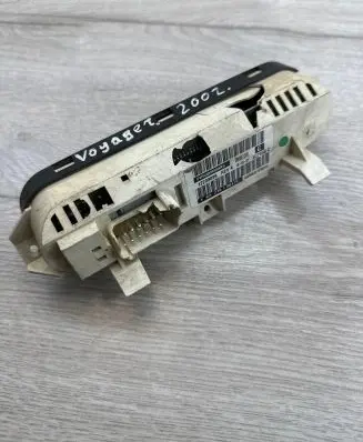 Chrysler Voyager Climate control unit P05005009AC VJ7656C 12209099