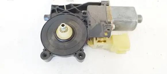 Ford C-MAX II Rear door window regulator motor 0130822735