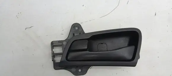 Hyundai i30 Front door interior handle 82613FD000