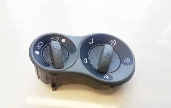 Fiat Panda II Windscreen/window heater switch 5A0243200
