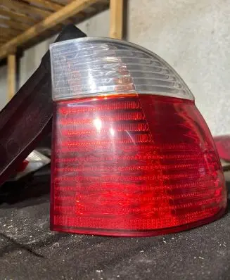 BMW 5 E39 Rear/tail lights 6902532
