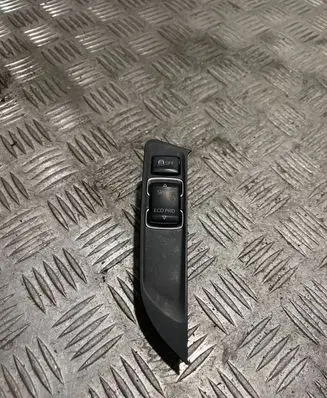 Traction control (ASR) switch