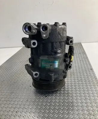 Citroen Xsara Picasso Air conditioning (A/C) compressor (pump) 2388202424