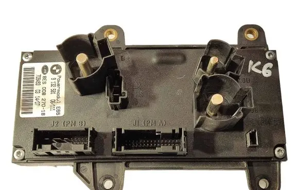BMW 7 E65 E66 Power management control unit 9132581 8ES00827018