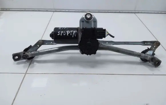 KIA Sportage Front wiper linkage and motor