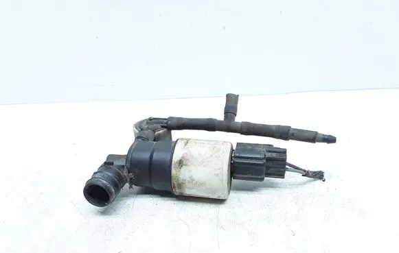 Volvo V60 Windscreen/windshield washer pump BK2117K624BA AV6117K624AA