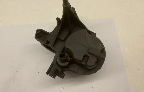 Peugeot 206 Fuel filter housing 9655604380