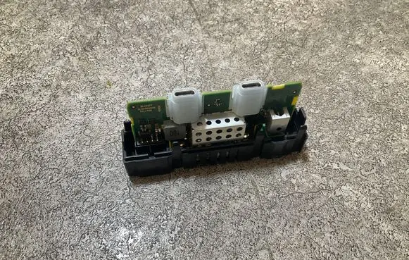 USB socket connector