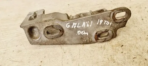 Ford Galaxy Engine mounting bracket 7M0199600C 7800A