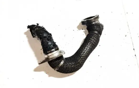 Opel Insignia A EGR valve line/pipe/hose