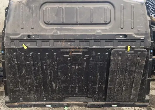Partition between cabin