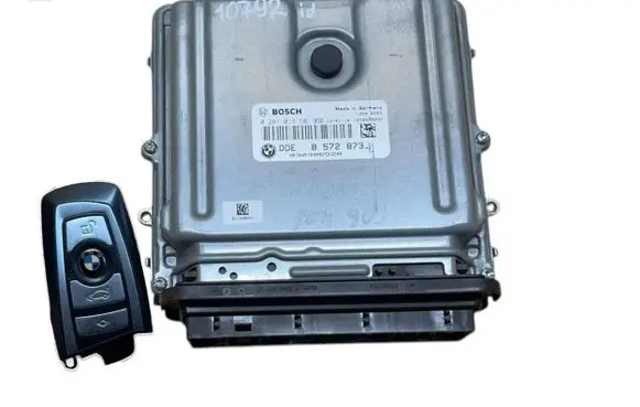 BMW 6 F06 Gran coupe Engine control unit/module 8572873 0281019501 030306528